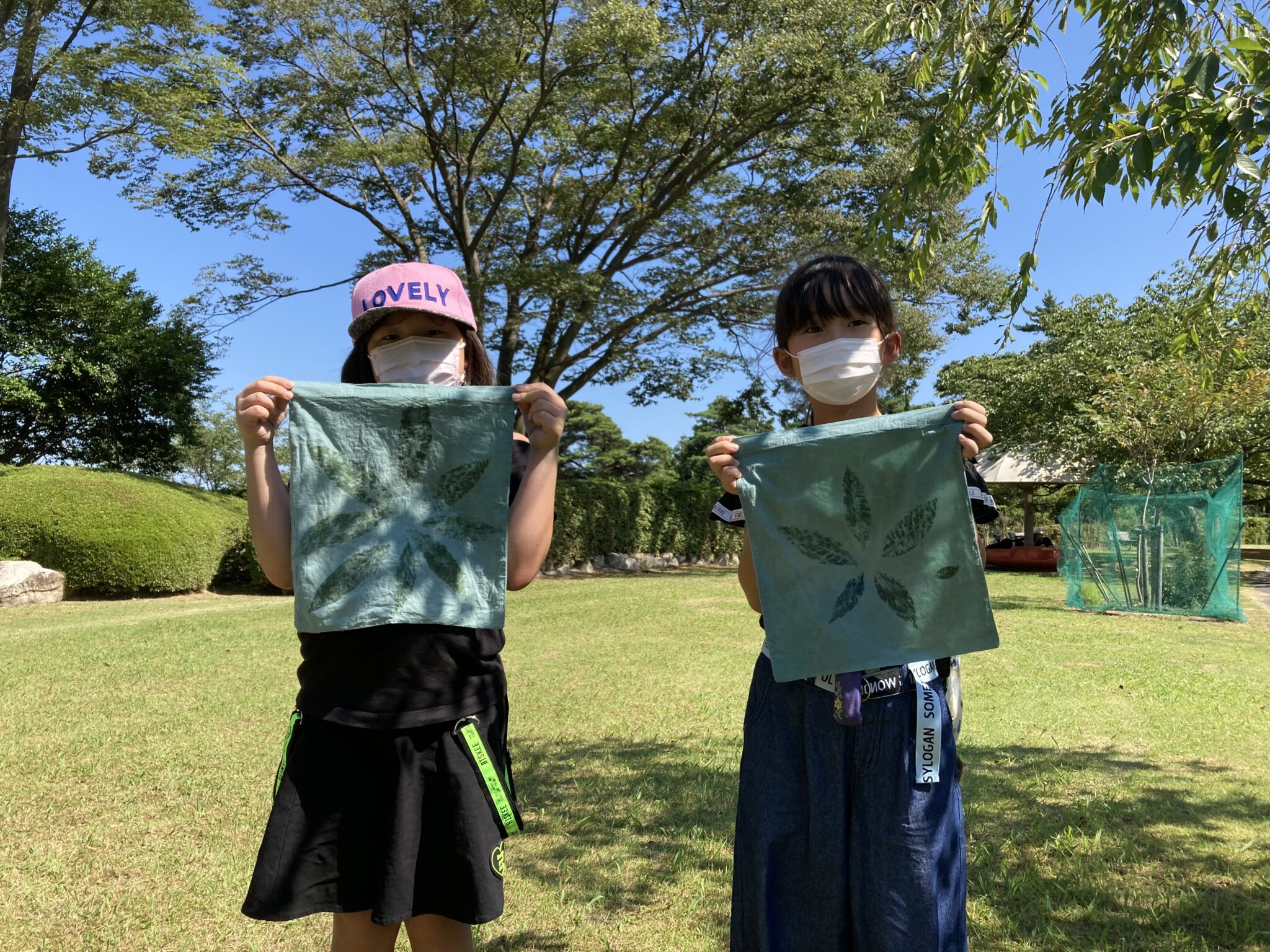 藍の生葉染め体験 | イベント | 三重県民の森