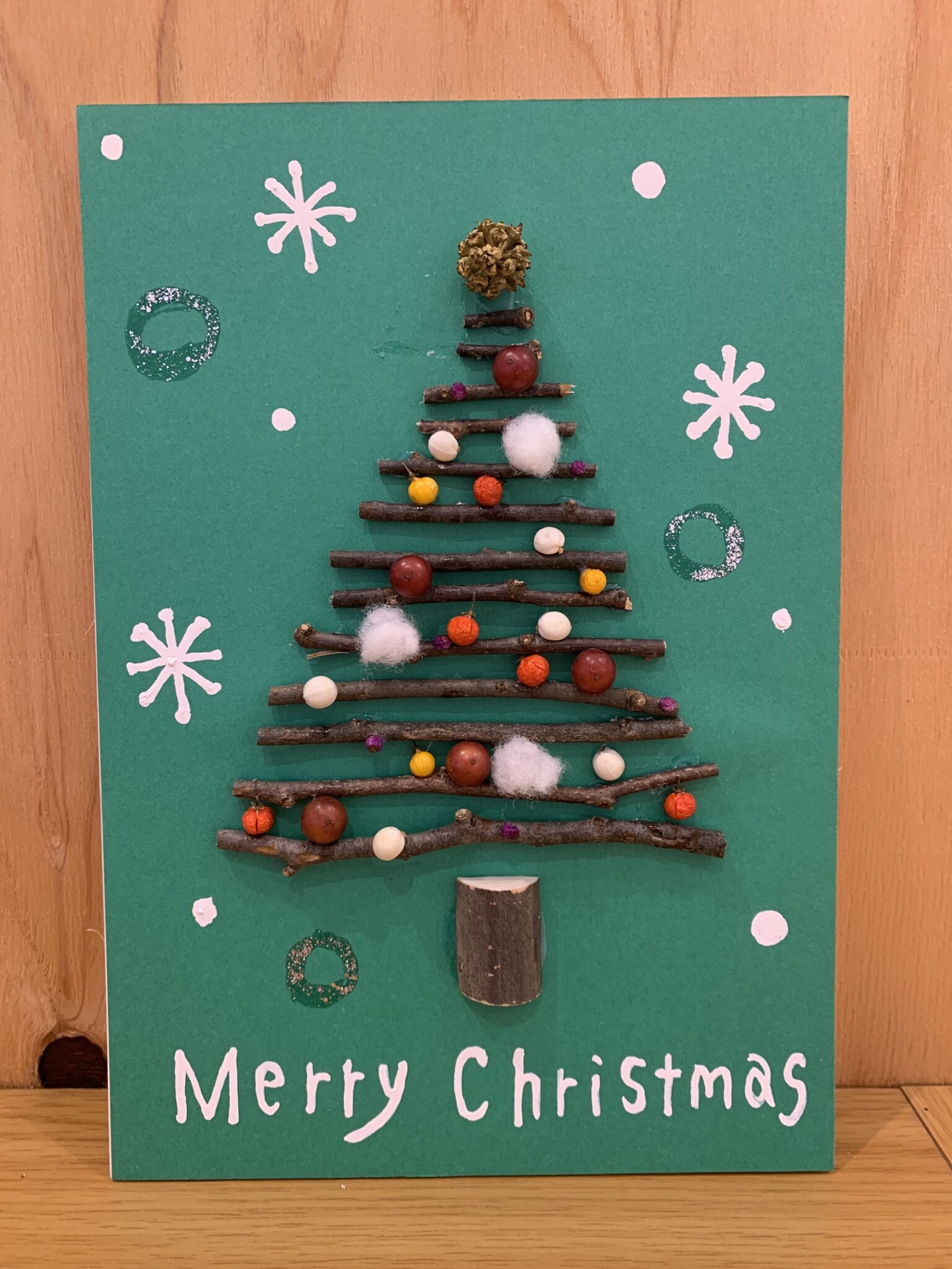 11/30迄のお値下げ‼️ハンドメイド　メリークリスマス木製ツリーペイント作品 クリスマスツリー（木製） | iichi 日々の暮らしを心地よくする